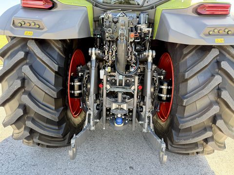 Claas Axion 8.290 CMATIC