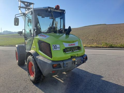 Claas Torion 530