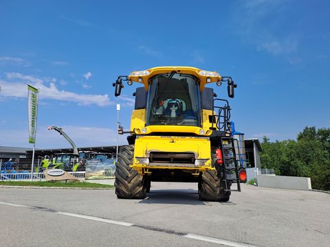 New Holland CX 8050