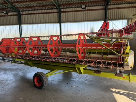 Claas Vario  V660