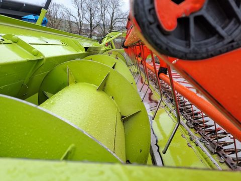 Claas Vario 560 Schneidwerk
