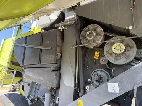 Claas Lexion 460 - Maisausrüstung