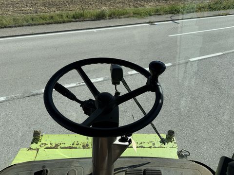 Claas Lexion 460 - Maisausrüstung
