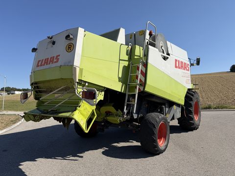 Claas Lexion 460 - Maisausrüstung