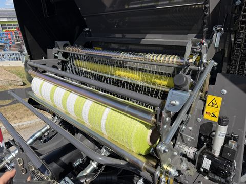 Claas Cerex 760 RC / 780 RC - Rundballenpresse