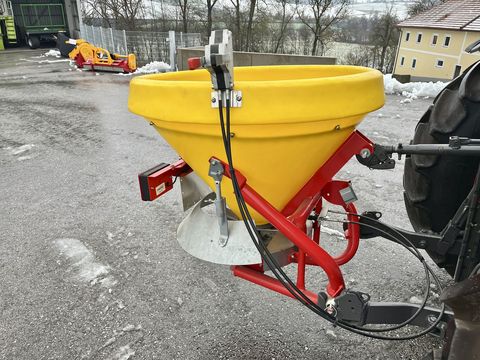 Agromehanika Salzstreuer / Splittstreuer 400L