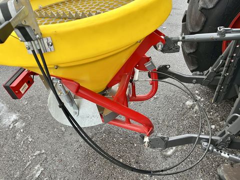 Agromehanika Salzstreuer / Splittstreuer 400L