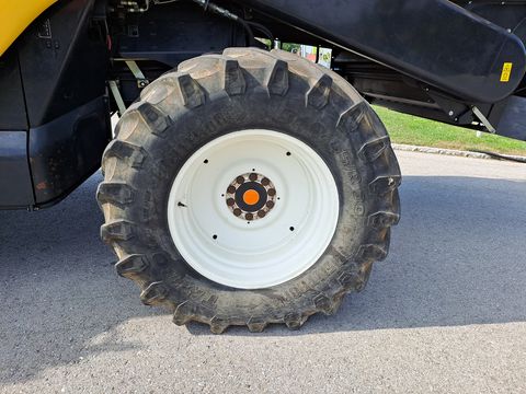 New Holland CX8050