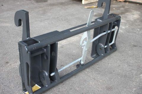 Sonstige Adapter Dreipunkt / Euroaufnahme Scorpion/Torion