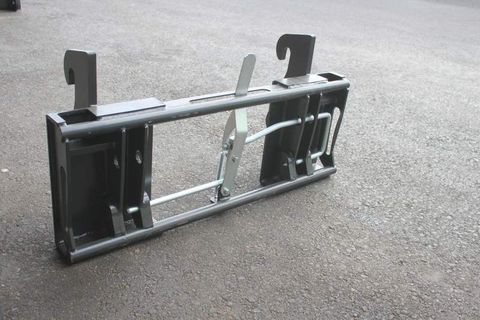 Sonstige Adapter Dreipunkt / Euroaufnahme Scorpion/Torion