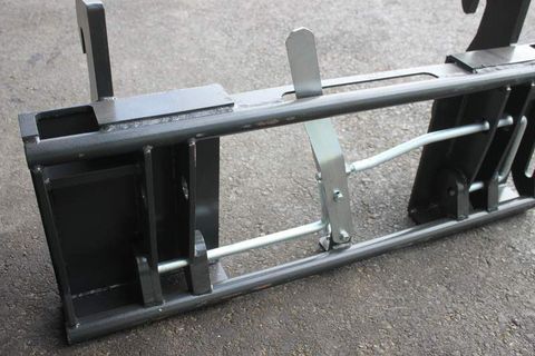 Sonstige Adapter Dreipunkt / Euroaufnahme Scorpion/Torion