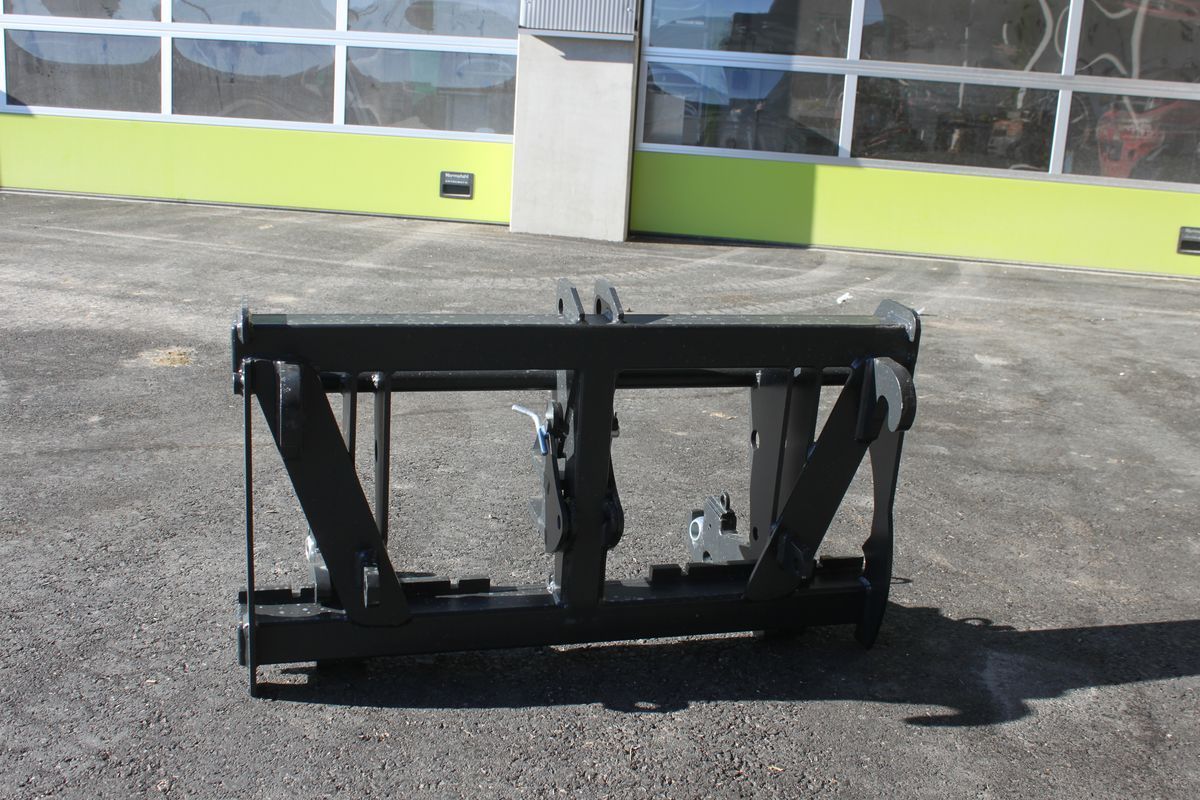 Adapter Dreipunkt / Euroaufnahme Scorpion/Torion 3