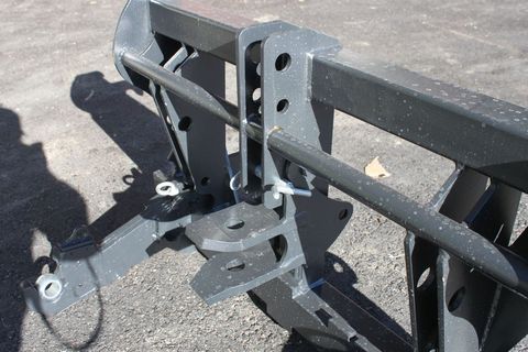 Sonstige Adapter Dreipunkt / Euroaufnahme Scorpion/Torion