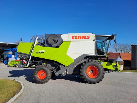 Claas Trion 520