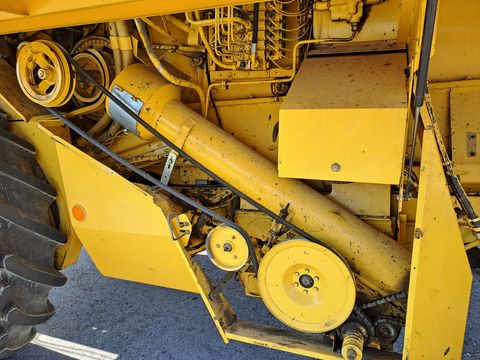 New Holland TX 65 Plus