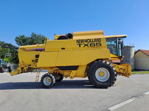 New Holland TX 65 Plus