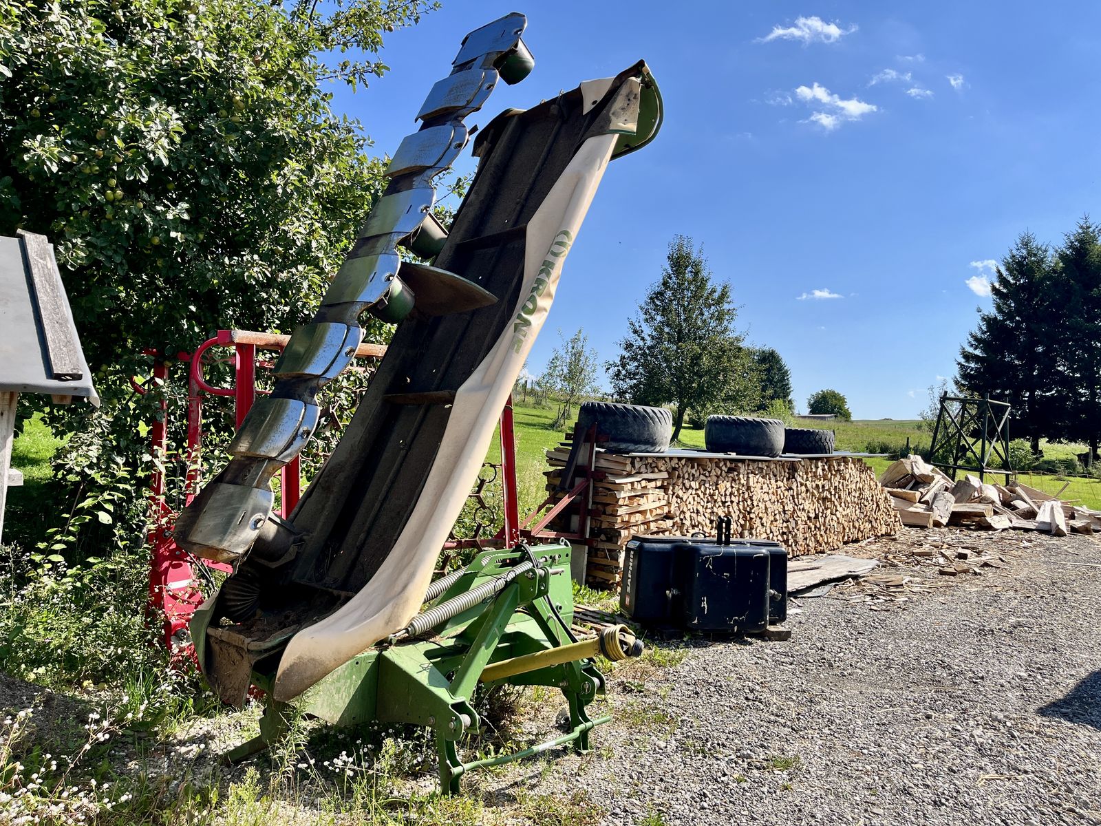 Krone Easy Cut R 360 - gebrauchtes Heckmähwerk 3,6m 3