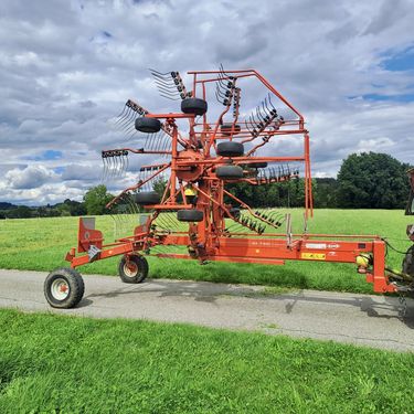 Kuhn GA 7301 - gebrauchter Mittelschwader