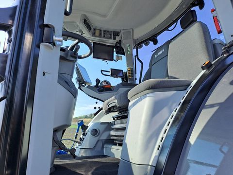 Claas ARION 660 CMATIC CEBIS / STUFENLOS (ARION 600)