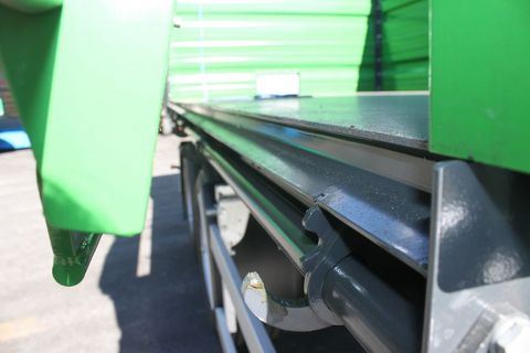 Zaslaw D 762 - 12 - Kipper 15m³ / 16,5t