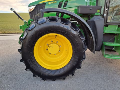 John Deere 5090R / LASTSCHALT (gebrauchter John DEERE 5R)
