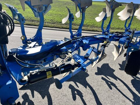 Lemken Juwel 8 - gebrauchter 5 Schar / 6 Schar Pflug