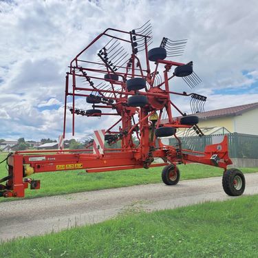 Kuhn GA 7301 - Mittelschwader