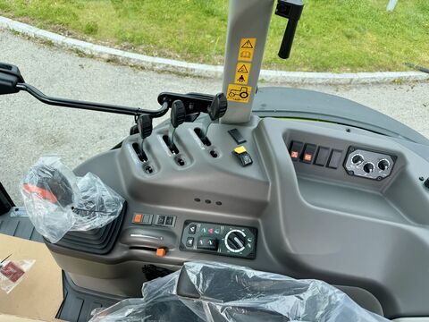 Claas Elios 3.85 