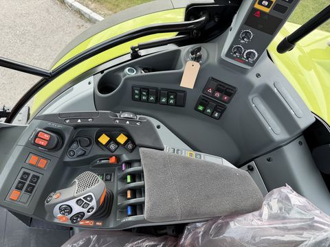 Claas Arion 530 CMATIC CEBIS