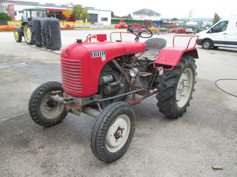 Steyr T84