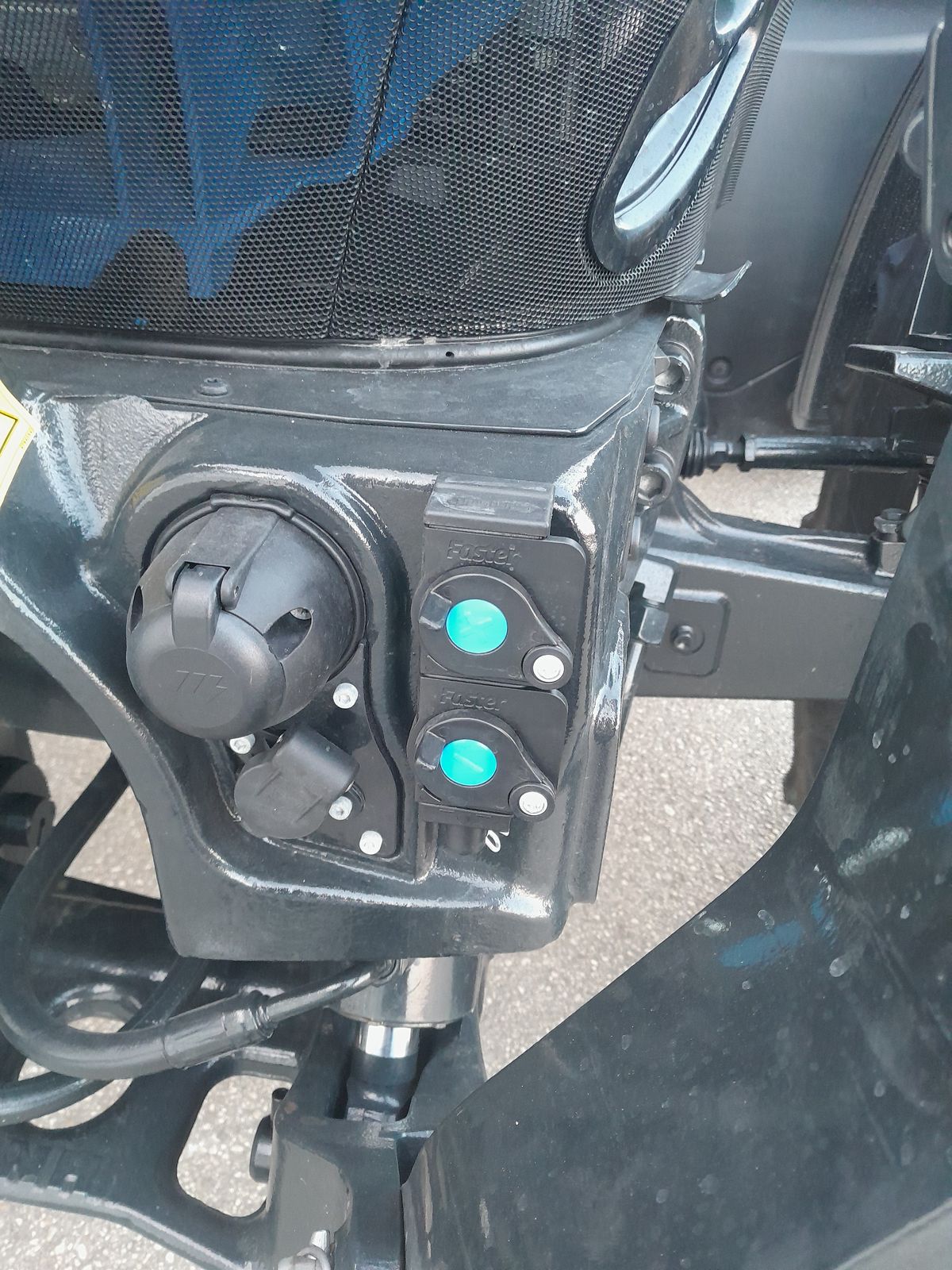 New Holland T5.110 Auto Command (Stage V) 3