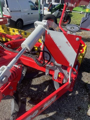 Pöttinger SYNCRO 3020 NOVA