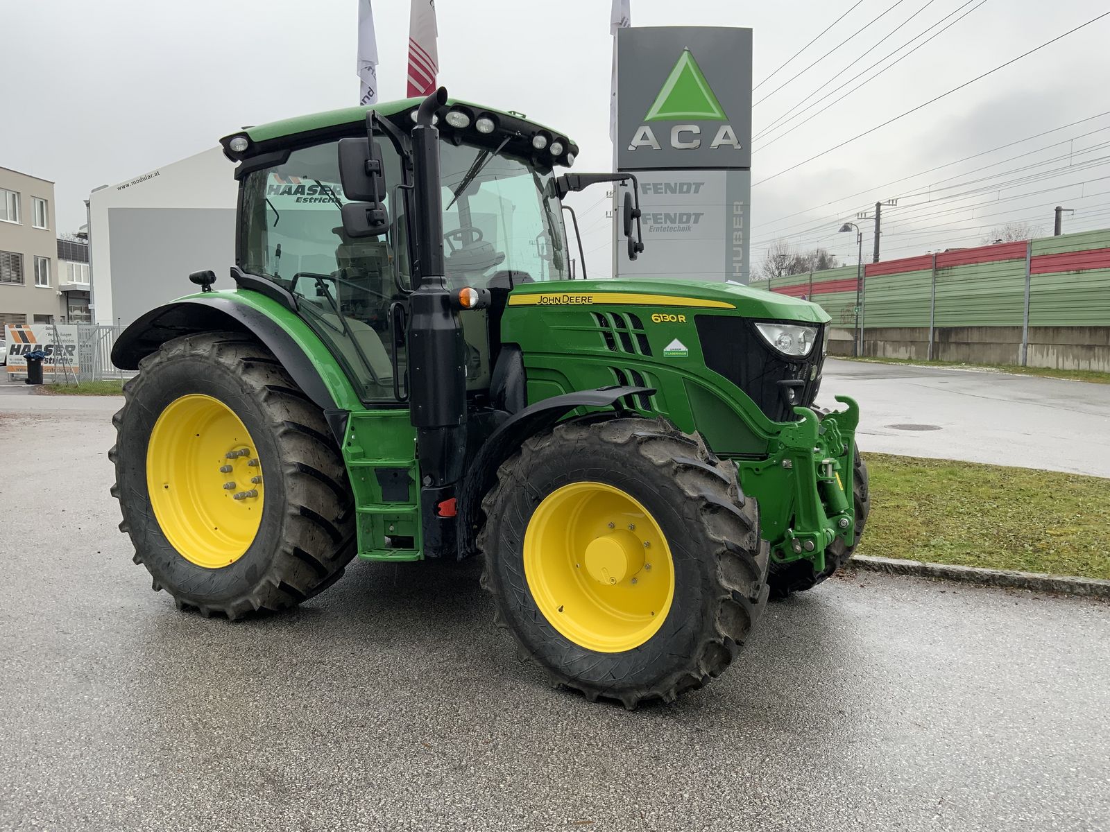 John Deere 6130R 2