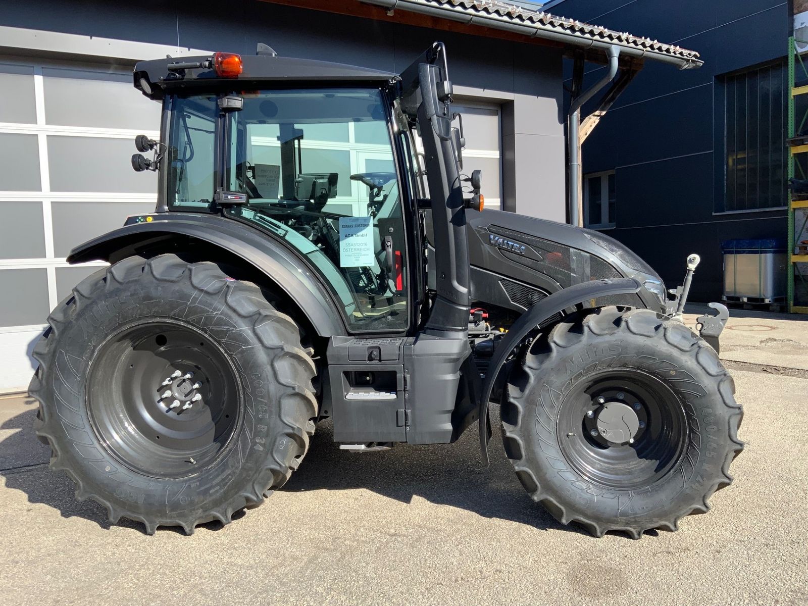 Valtra G135 VERSU 2