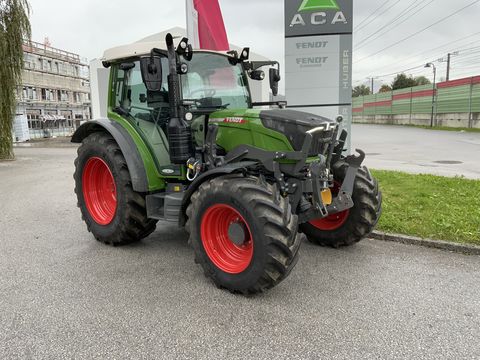 Fendt 211 Vario (FendtONE) 