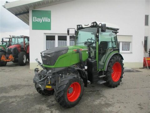 <strong>Fendt 210 F VARIO GE</strong><br />