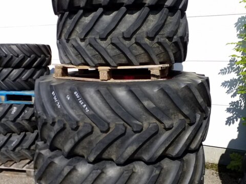 Fendt 650/65 R42 + 540/65 R30