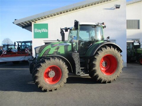 <strong>Fendt 718 VARIO S4 P</strong><br />