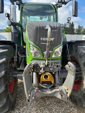 Fendt 718 Vario