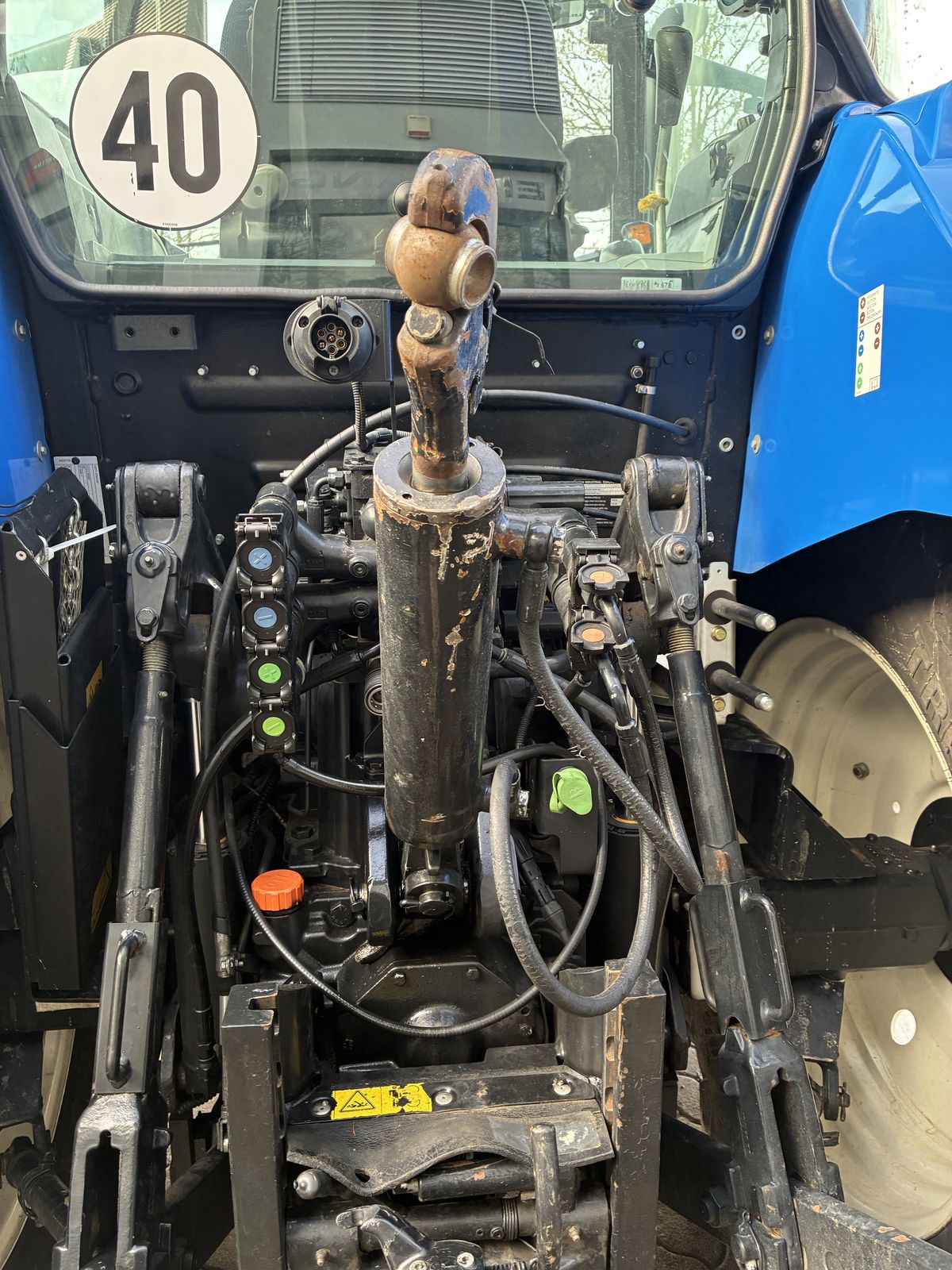 New Holland T5.100 Electro Command 3