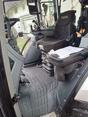Valtra N104 HiTech