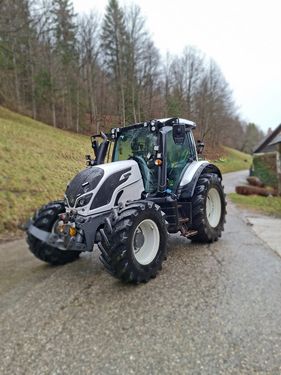 Valtra N104 HiTech