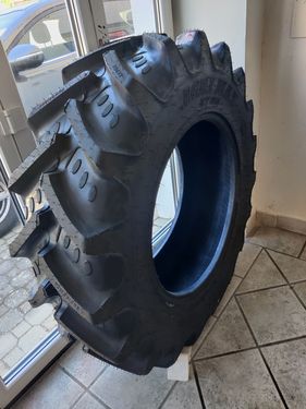 BKT 380/85R28 RT 855 133A8 TL