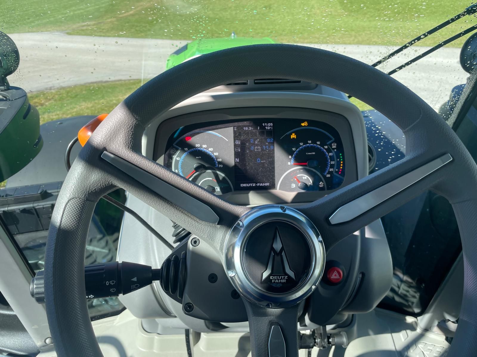 Deutz Fahr 6160 POWERSHIFT (Stage V) 2