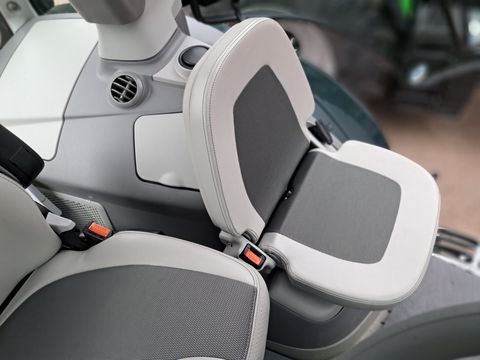 Deutz Fahr 6160 POWERSHIFT (Stage V)