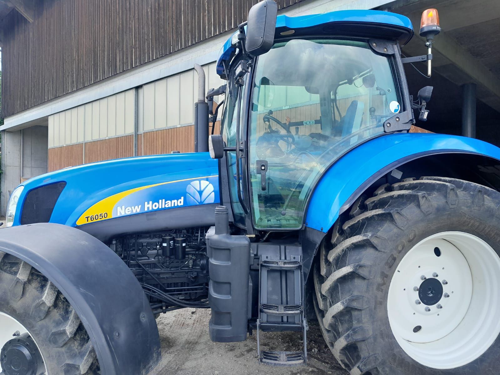 New Holland New Holland T 6050 2