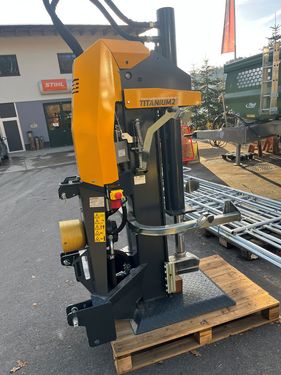 Uniforest Titanium 23 CD/E