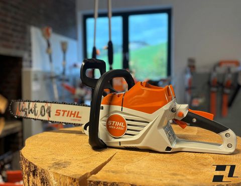Stihl MSA 220 C-B, 40 cm