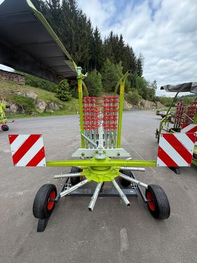 Claas LINER 370