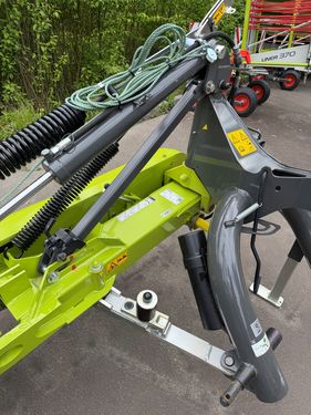 Claas Disco 28